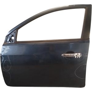 Puerta Delantera Izquierda Nissan Versa (06729862)