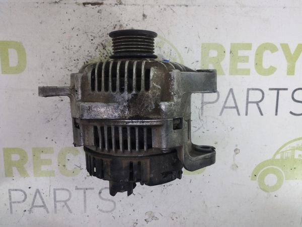 Alternador Renault Kangoo 1.9 (05878486)