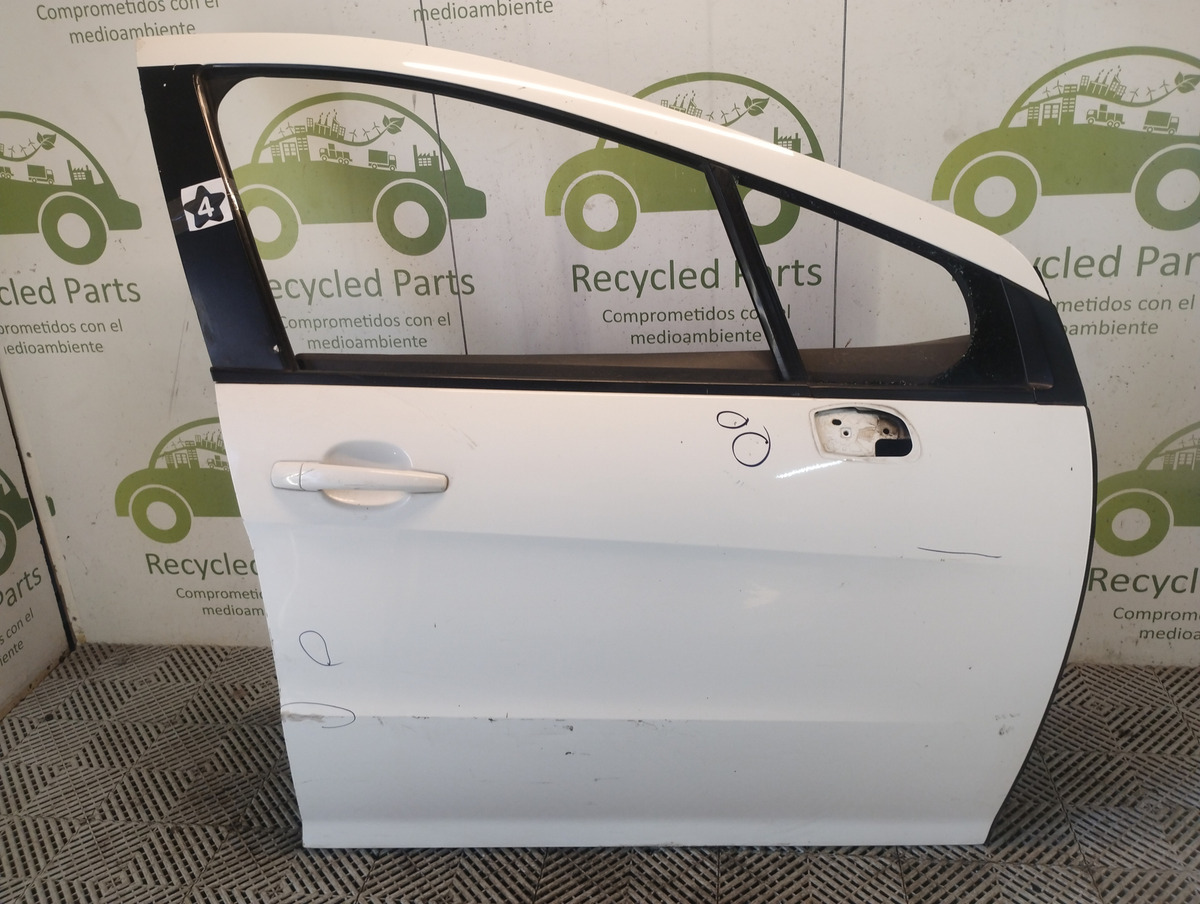 Puerta Delantera Derecha Peugeot 408 (06536646)