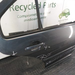 Puerta Trasera Derecha Vw Bora (03706542)