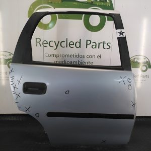 Puerta Trasera Derecha Chevrolet Corsa (04635032)