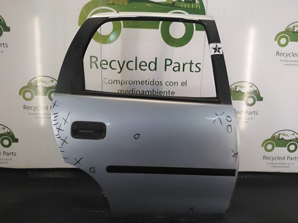 Puerta Trasera Derecha Chevrolet Corsa (04635032)
