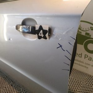 Puerta Delantera Izquierda Chevrolet Aveo (04944917)