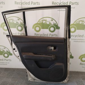 Puerta Trasera Izquierda Nissan Tiida 5p (05103706)