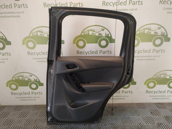 Puerta Trasera Derecha Citroen Nuevo C3 (05853234)