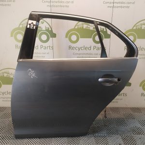 Puerta Trasera Izquierda Vw Vento Lv (05710616)