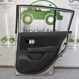 Puerta Trasera Derecha Nissan Tiida 5p (02929792)
