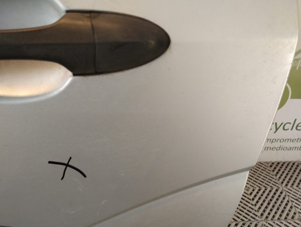 Puerta Trasera Izquierda Ford Focus 1 (05257679)