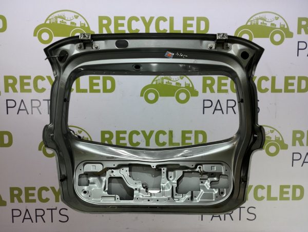 Porton Trasero Nissan March (04910120) Lp