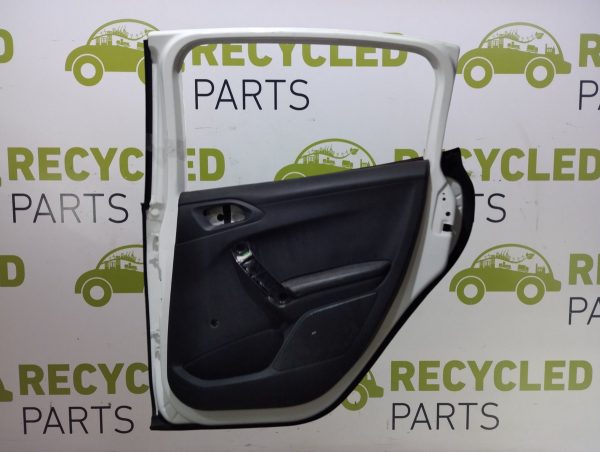 Puerta Trasera Derecha Peugeot 208 (05241109) Lp