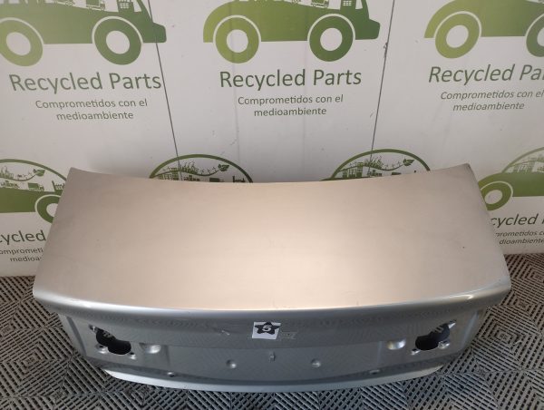 Tapa De Baul Chevrolet Classic (05095193)
