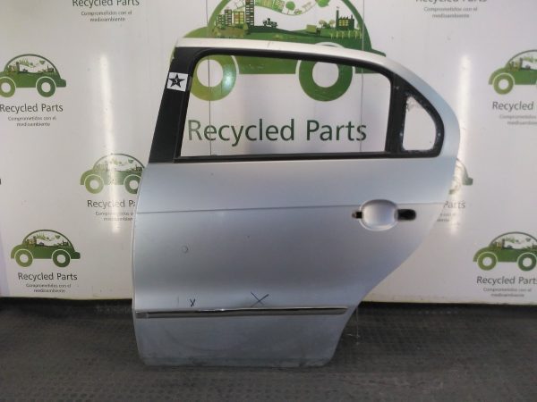 Puerta Trasera Izquierda Vw Voyage (04066222) Lp