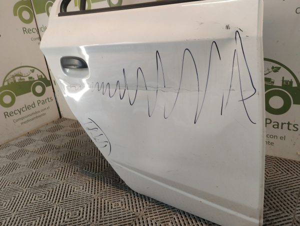 Puerta Trasera Derecha Chevrolet Prisma (06038848)