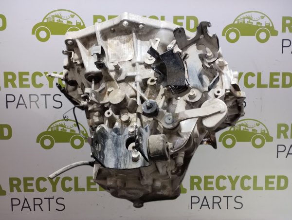 Caja De Velocidades Toyota Etios 1.5 16v (05919505)