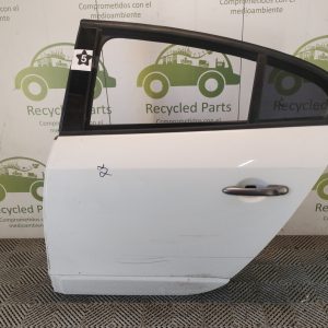 Puerta Trasera Izquierda Renault Fluence (06009091)