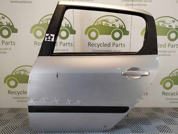 Puerta Trasera Izquierda Peugeot 307 (04643233)