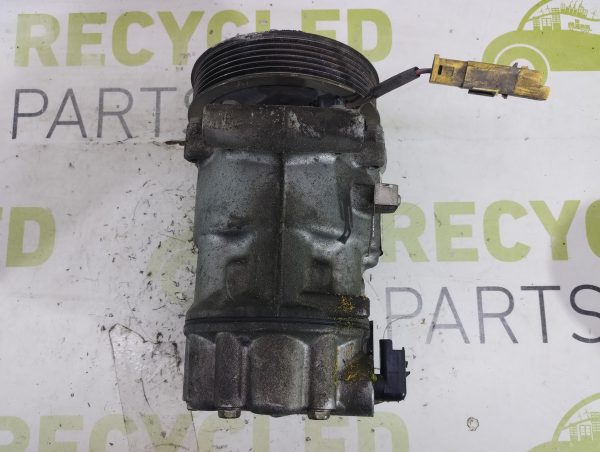 Compresor De A/a Peugeot 208 1.6 (05944265)