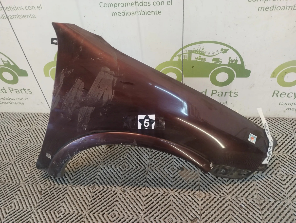 Guardabarro Derecho Chevrolet Corsa (06896475)