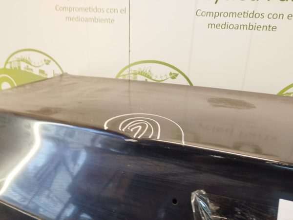 Tapa De Baul Renault Fluence (04530880)