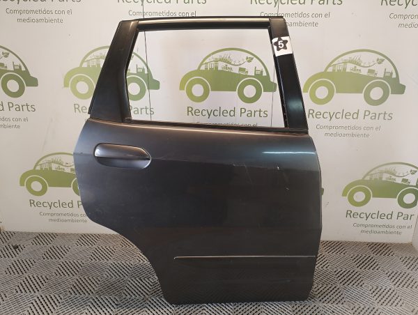 Puerta Trasera Derecha Honda Fit Li (05847691)