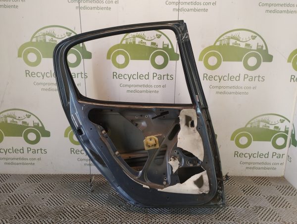 Puerta Trasera Izquierda Peugeot 206 (05991484)
