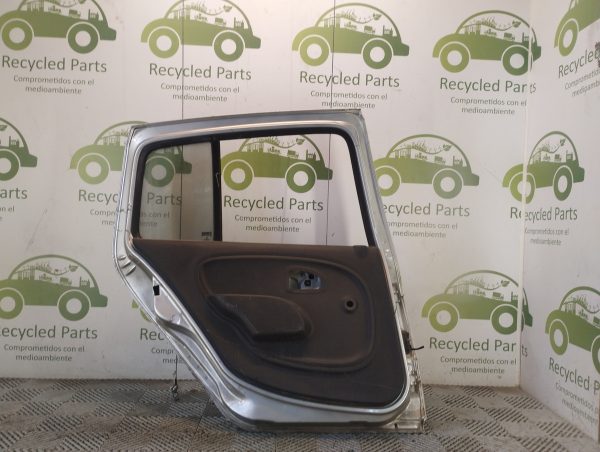 Puerta Trasera Izquierda Renault Clio Mio (06213824)