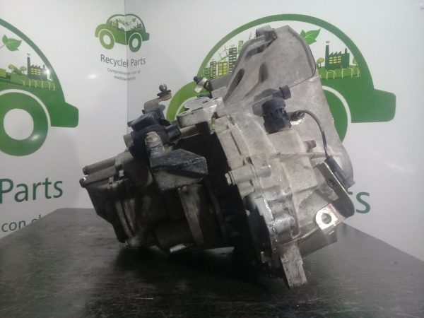 Caja De Velocidades Fiat Idea 1.8 8v (03278688) 10-a-2-a