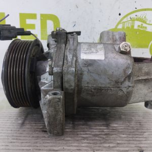 Compresor De A/a Nissan March 1.6 (04305037)