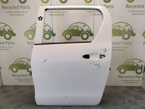 Puerta Trasera Izquierda Toyota Hilux Ln (05074065)