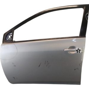 Puerta Delantera Izquierda Toyota Corolla G10 (06398571)