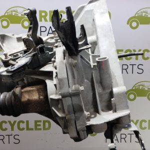 Caja De Velocidades Renault Sandero 1.6 16 H4m 06413800)