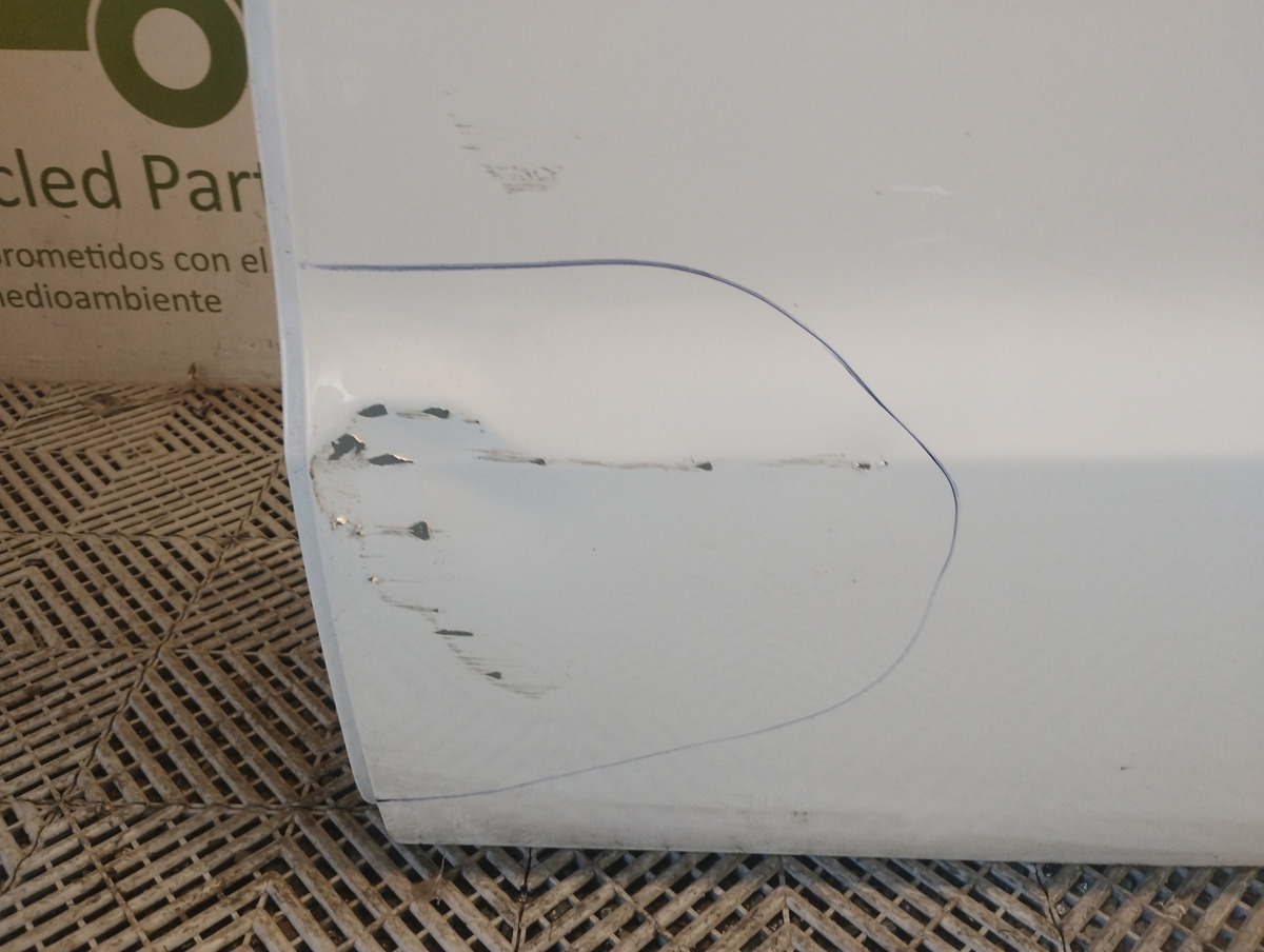 Puerta Trasera Izquierda Vw Gol Trend (06395783)