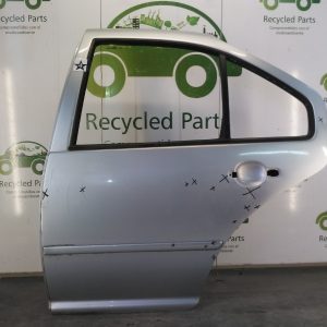 Puerta Trasera Izquierda Vw Bora (04088603)