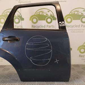 Puerta Trasera Derecha Ford Fiesta Max (04261098)