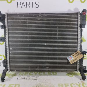 Radiador De Agua Nissan Versa 1.6 (03307113)