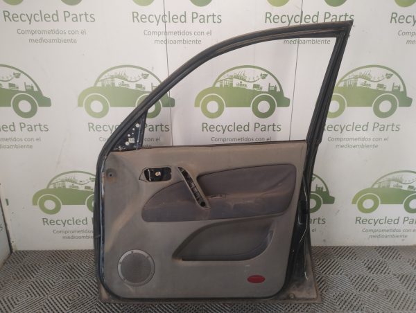 Puerta Delantera Derecha Chery Tiggo 3 (05912809)