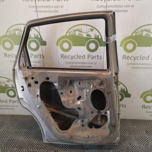 Puerta Trasera Izquierda Ford Focus 1 (06000880)