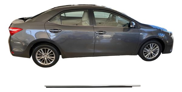 Coliza Cromada Puerta Del Der Toyota Corolla Original