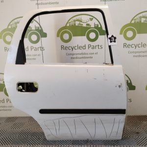 Puerta Trasera Derecha Chevrolet Corsa (04960769)