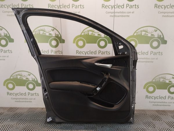 Puerta Delantera Izquierda Fiat Cronos (04924009) Lp