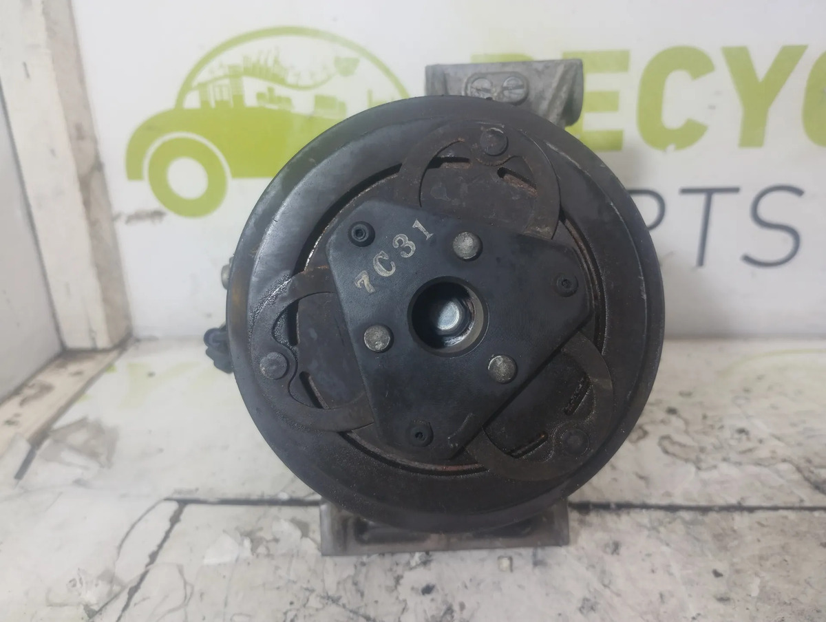 Compresor De A/a Nissan March 1.6 (05242459)
