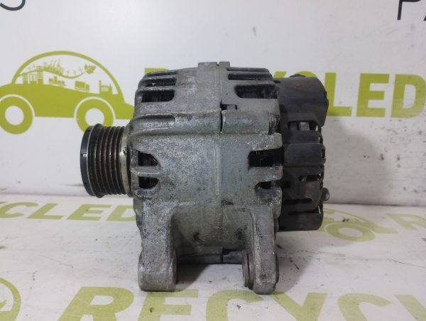 Alternador Peugeot 307 2.0 (05889883)
