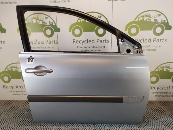 Puerta Delantera Derecha Renault Megane 2 (04641559)