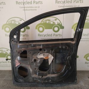 Puerta Delantera Derecha Chevrolet Prisma (04912377)