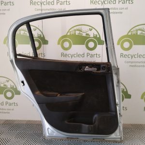 Puerta Trasera Izquierda Chevrolet Astra (04551138)