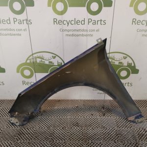 Guardabarro Derecho Ford Focus 3 (05908381)