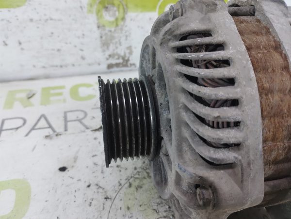 Alternador Nissan Versa 1.6 (05948418)