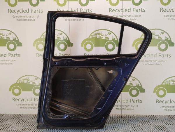 Puerta Trasera Derecha Vw Passat B6 (04611911)