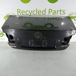 Tapa De Baul Vw Vento Lv (04023716) Lp