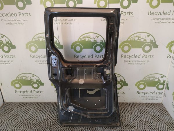 Puerta Trasera Izquierda Peugeot Partner (05920898)